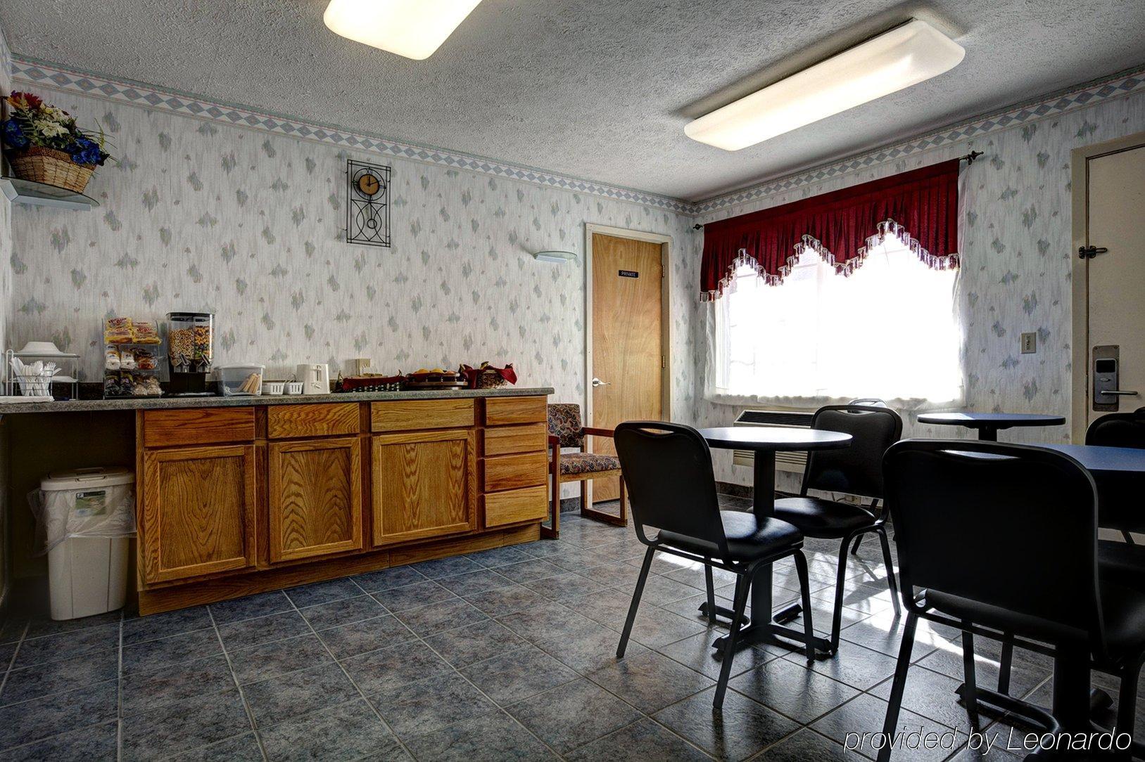 Americas Best Value Inn Of Decatur מסעדה תמונה
