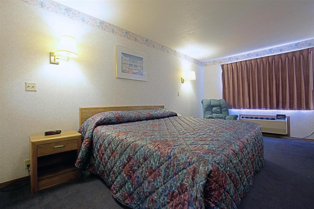 Americas Best Value Inn Of Decatur חדר תמונה